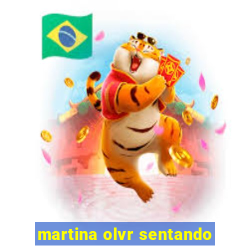 martina olvr sentando