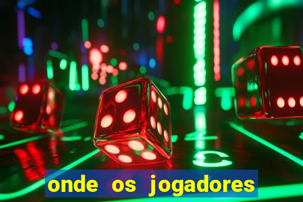 onde os jogadores do corinthians moram