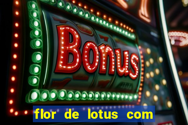 flor de lotus com lua tatuagem